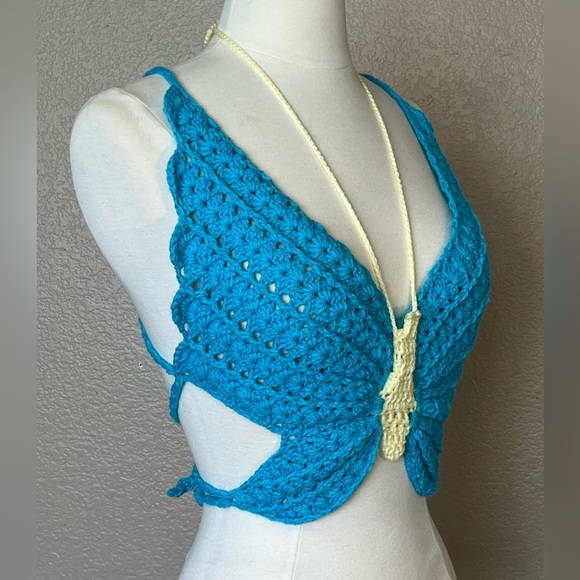 LOVELY BUTTERFLY CROCHET TOP - Picture 4 of 12